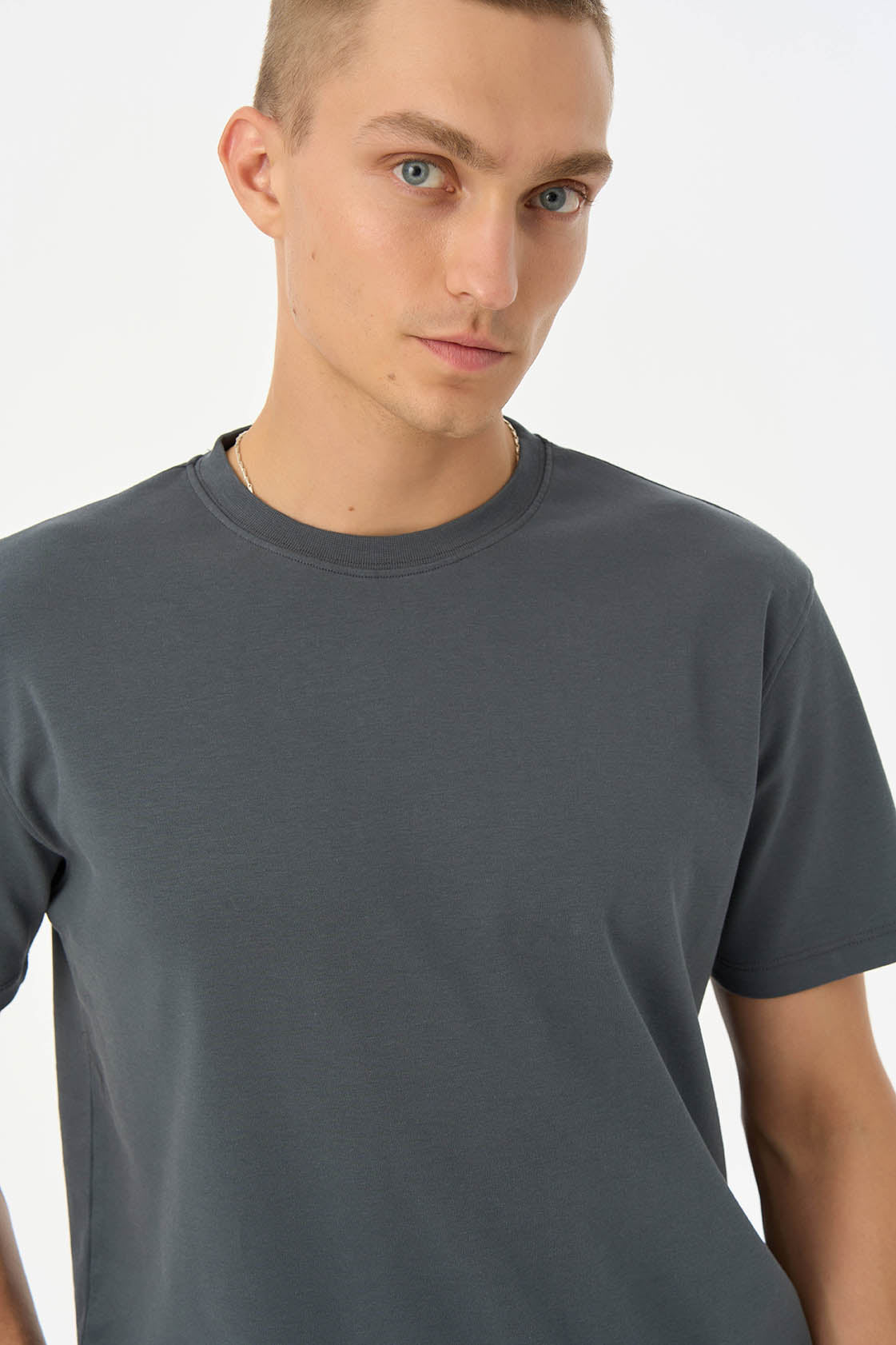 Basic Premium T-Shirt - Füme