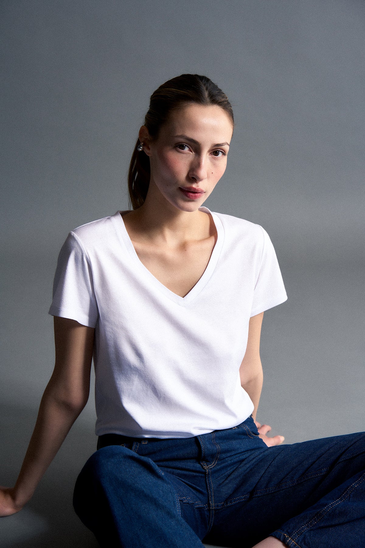 Basic V Yaka Modal Kadın T-shirt - Beyaz