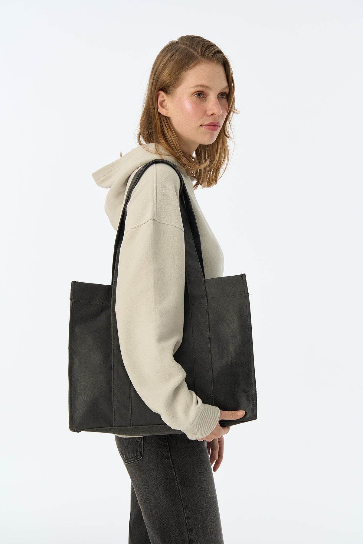 Imperfectly Perfect Midi Handy Çanta - Siyah